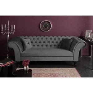 Estila Chesterfield stříbrně šedá sametová pohovka Contessa 230cm