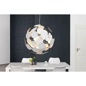 Estila Luxusní designová závěsná lampa Infinity bílo stříbrná