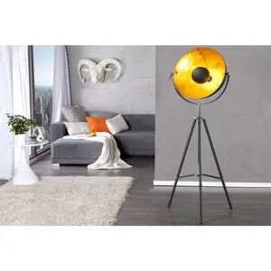 Estila Stylová stojací lampa Big studio 160cm černá / zlatá